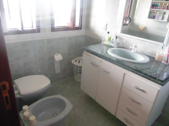 Imagem Casa com 5 Quartos à Venda, 600 m² em Glória - Macaé