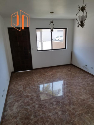 Imagem Sobrado com 3 Quartos à Venda, 110 m² em Bom Jesus - São José Dos Pinhais