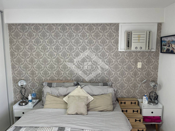 Imagem Apartamento com 1 Quarto à Venda, 66 m² em Copacabana - Rio De Janeiro Imagem Apartamento com 1 Quarto à Venda, 66 m² em Copacabana - Rio De Janeiro
