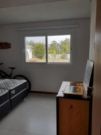 Imagem Casa com 2 Quartos à Venda, 170 m² em Ibiraquera - Imbituba