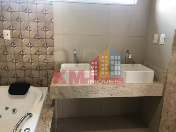 Imagem Casa com 3 Quartos à Venda, 1.300 m² em Dix-sept Rosado - Mossoró