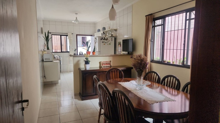 Casa com 3 Quartos à Venda, 130 m² em Vila Campestre - São Paulo