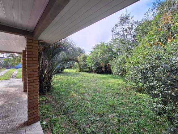 Imagem Casa com 1 Quarto à Venda, 2.100 m² em águas Claras - Viamão