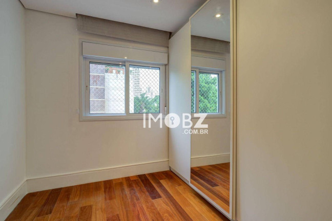 Imagem Imóvel com 3 Quartos à Venda, 120 m² em Vila Olímpia - São Paulo