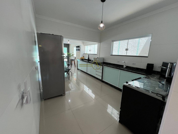 Imagem Sobrado com 5 Quartos à Venda, 226 m² em Cidade Nova Peruíbe - Peruíbe Imagem Sobrado com 5 Quartos à Venda, 226 m² em Cidade Nova Peruíbe - Peruíbe