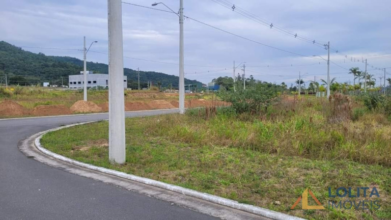 Imagem Terreno à Venda, 459 m² em Real Parque - Florianópolis Imagem Terreno à Venda, 459 m² em Real Parque - Florianópolis