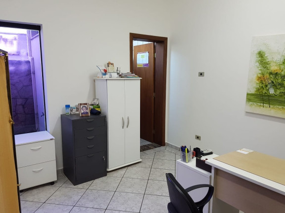 Sala Comercial à Venda,  em São Benedito - Pindamonhangaba