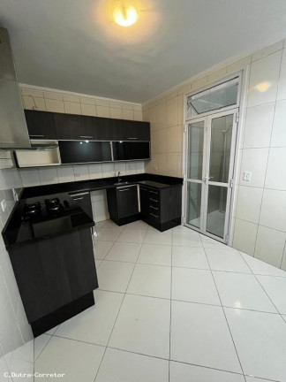 Imagem Sobrado com 2 Quartos à Venda, 90 m² em Parque João Ramalho - Santo André