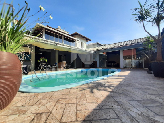 Imagem Casa com 3 Quartos à Venda, 348 m² em Praia Dos Amores - Balneario Camboriu