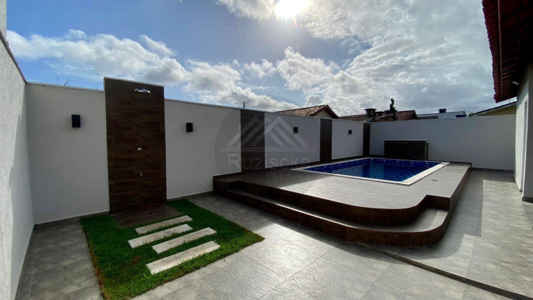 Imagem Casa com 2 Quartos à Venda, 260 m² em Jardim Regina - Itanhaém Imagem Casa com 2 Quartos à Venda, 260 m² em Jardim Regina - Itanhaém