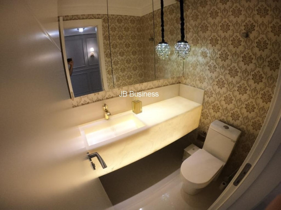 Imagem Imóvel com 4 Quartos à Venda, 234 m² em Centro - Balneário Camboriú