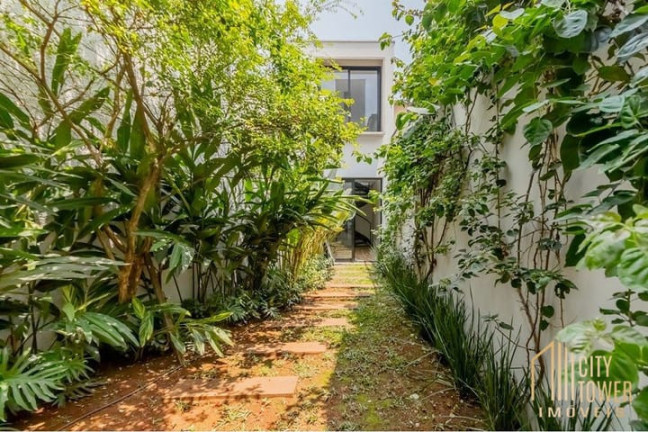 Imagem Casa com 3 Quartos à Venda, 318 m² em Jardim Paulista - São Paulo Imagem Casa com 3 Quartos à Venda, 318 m² em Jardim Paulista - São Paulo