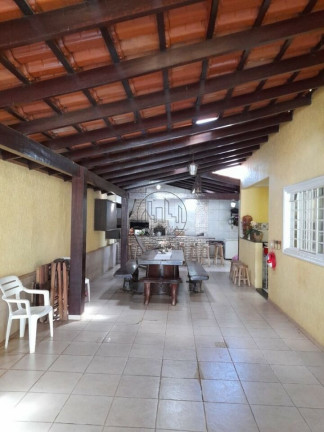 Imagem Casa com 3 Quartos à Venda, 300 m² em Riacho Fundo I - Brasília