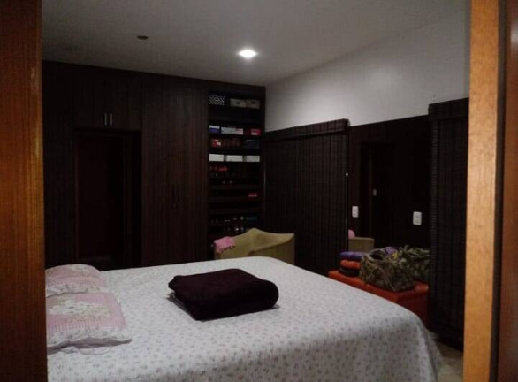 Imagem Casa com 4 Quartos à Venda, 1.200 m² em Abadiânia