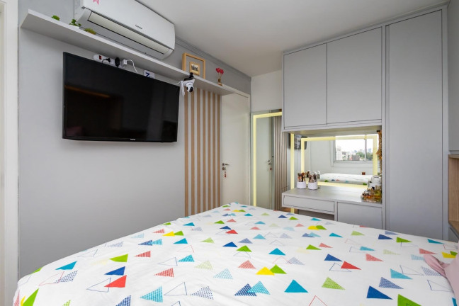 Imagem Apartamento com 2 Quartos à Venda, 80 m² em Cristo Rei - Curitiba