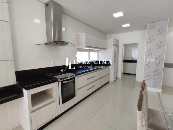 Imagem Apartamento com 4 Quartos à Venda, 190 m² em Meia Praia - Itapema Imagem Apartamento com 4 Quartos à Venda, 190 m² em Meia Praia - Itapema