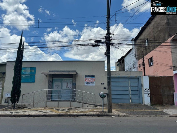 Imagem Imóvel com 4 Quartos à Venda, 450 m² em Setor Coimbra - Goiânia Imagem Imóvel com 4 Quartos à Venda, 450 m² em Setor Coimbra - Goiânia