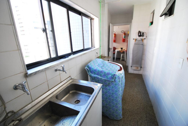 Imagem Apartamento com 3 Quartos à Venda, 214 m² em Meireles - Fortaleza Imagem Apartamento com 3 Quartos à Venda, 214 m² em Meireles - Fortaleza