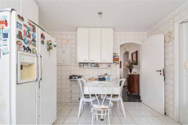 Imagem Apartamento com 4 Quartos à Venda, 161 m² em Moema - São Paulo
