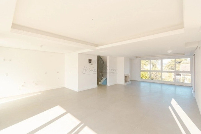 Imagem Casa com 3 Quartos à Venda, 288 m² em Vila Assunção - Porto Alegre