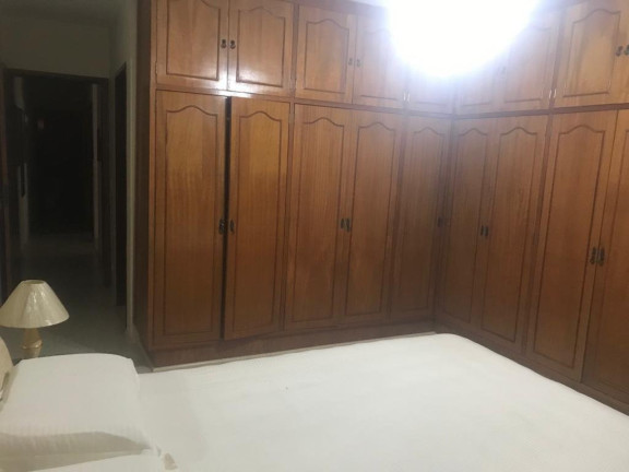 Imagem Casa com 3 Quartos à Venda, 225 m² em Jardim Vila Galvão - Guarulhos Imagem Casa com 3 Quartos à Venda, 225 m² em Jardim Vila Galvão - Guarulhos