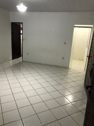 Imagem Casa com 4 Quartos à Venda, 240 m² em Jardim Cidade Universitária - João Pessoa