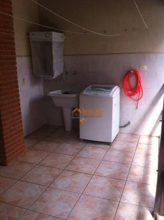 Imagem Sobrado com 3 Quartos à Venda ou Locação, 185 m² em Parque Continental Ii - Guarulhos Imagem Sobrado com 3 Quartos à Venda ou Locação, 185 m² em Parque Continental Ii - Guarulhos