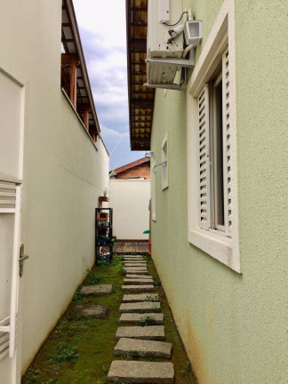 Imagem Casa com 3 Quartos para Alugar, 200 m² em Piracangaguá - Taubaté