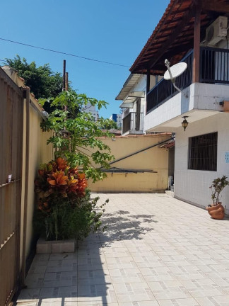 Imagem Sobrado com 2 Quartos à Venda, 124 m² em Mirim - Praia Grande Imagem Sobrado com 2 Quartos à Venda, 124 m² em Mirim - Praia Grande