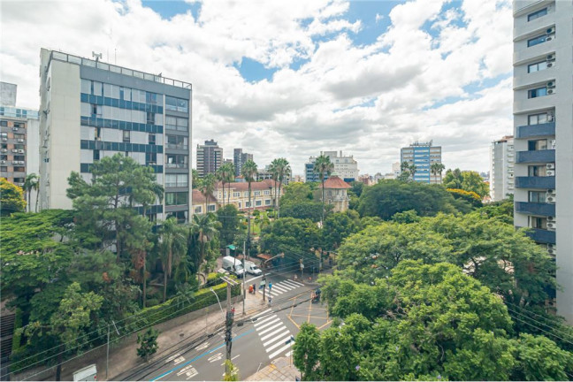 Imagem Imóvel Comercial à Venda, 48 m² em Moinhos De Vento - Porto Alegre Imagem Imóvel Comercial à Venda, 48 m² em Moinhos De Vento - Porto Alegre
