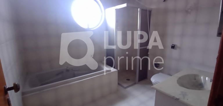 Imagem Casa com 4 Quartos à Venda, 220 m² em Jardim Guanca - São Paulo Imagem Casa com 4 Quartos à Venda, 220 m² em Jardim Guanca - São Paulo