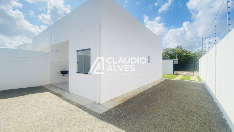 Imagem Casa com 2 Quartos à Venda, em Papagaio - Feira De Santana Imagem Casa com 2 Quartos à Venda, em Papagaio - Feira De Santana