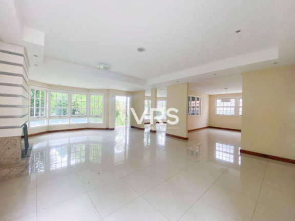 Imagem Casa com 5 Quartos à Venda, 341 m² em Várzea - Teresópolis Imagem Casa com 5 Quartos à Venda, 341 m² em Várzea - Teresópolis