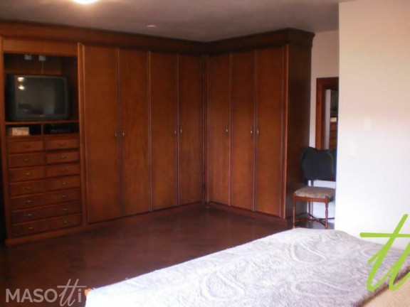 Imagem Casa com 4 Quartos à Venda, 260 m² em Avenida Central - Gramado Imagem Casa com 4 Quartos à Venda, 260 m² em Avenida Central - Gramado