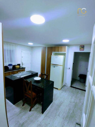 Imagem Sobrado com 3 Quartos à Venda, 451 m² em Boqueirão - Praia Grande Imagem Sobrado com 3 Quartos à Venda, 451 m² em Boqueirão - Praia Grande