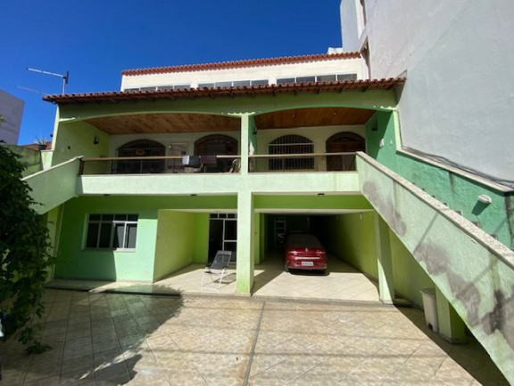 Imagem Sobrado com 3 Quartos à Venda, 630 m² em Olaria - Vila Velha Imagem Sobrado com 3 Quartos à Venda, 630 m² em Olaria - Vila Velha