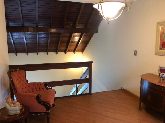 Imagem Sobrado com 4 Quartos à Venda, 300 m² em Vila Galvão - Guarulhos Imagem Sobrado com 4 Quartos à Venda, 300 m² em Vila Galvão - Guarulhos