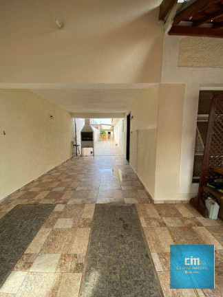 Imagem Casa com 5 Quartos à Venda, 230 m² em Centro - Boituva