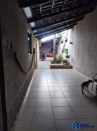 Imagem Casa com 3 Quartos à Venda, 295 m² em Vila Finsocial - Goiânia Imagem Casa com 3 Quartos à Venda, 295 m² em Vila Finsocial - Goiânia