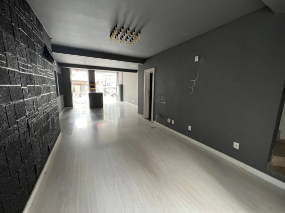 Sala Comercial à Venda, 101 m² em Centro - Balneário Camboriú