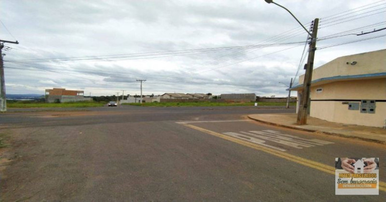 Imagem Imóvel à Venda, 360 m² em Residencial Caminho Do Lago - Caldas Novas Imagem Imóvel à Venda, 360 m² em Residencial Caminho Do Lago - Caldas Novas