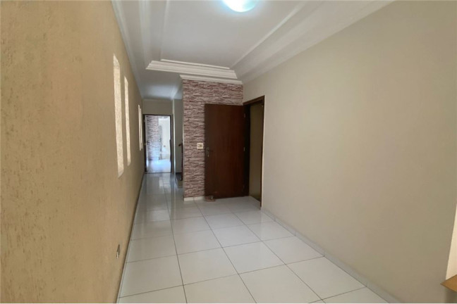 Imagem Casa com 4 Quartos à Venda, em Sítio Da Figueira - São Paulo Imagem Casa com 4 Quartos à Venda, em Sítio Da Figueira - São Paulo