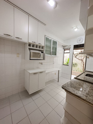 Imagem Casa com 4 Quartos à Venda, 203 m² em Stella Maris - Salvador Imagem Casa com 4 Quartos à Venda, 203 m² em Stella Maris - Salvador
