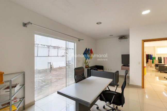 Imagem Galpão à Venda, 780 m² em Jardim Nossa Senhora Auxiliadora - Campinas Imagem Galpão à Venda, 780 m² em Jardim Nossa Senhora Auxiliadora - Campinas
