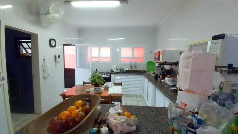 Imagem Casa com 4 Quartos à Venda, 555 m² em Centro - Peruíbe Imagem Casa com 4 Quartos à Venda, 555 m² em Centro - Peruíbe
