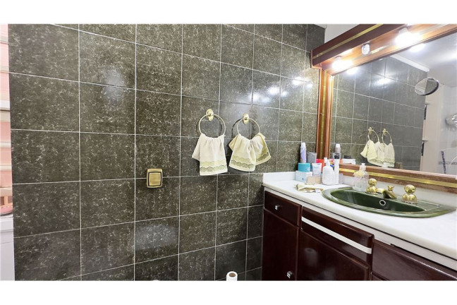 Imagem Casa com 3 Quartos à Venda, em Passo Da Areia - Porto Alegre Imagem Casa com 3 Quartos à Venda, em Passo Da Areia - Porto Alegre
