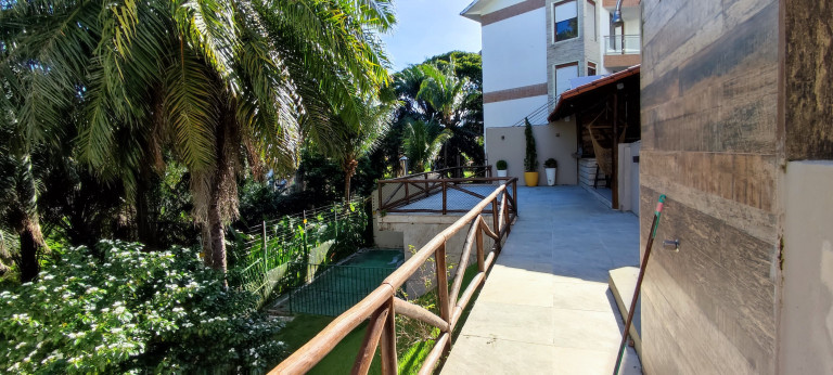 Imagem Casa com 5 Quartos à Venda, 218 m² em Estrada Do Coco  - Lauro De Freitas