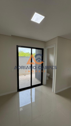 Imagem Imóvel com 3 Quartos à Venda, 120 m² em Centro - Balneário Piçarras Imagem Imóvel com 3 Quartos à Venda, 120 m² em Centro - Balneário Piçarras