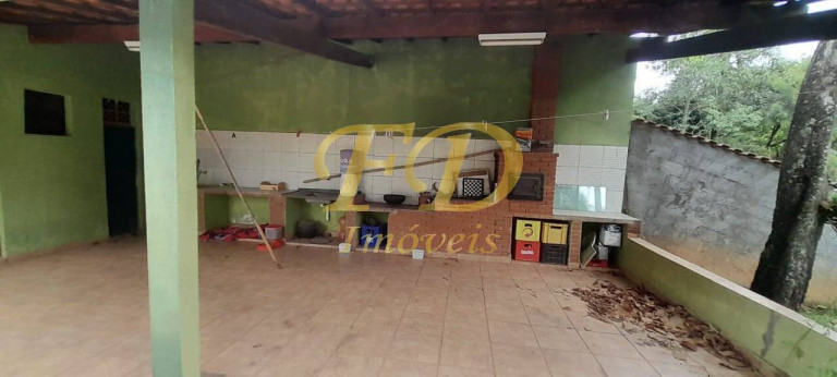 Imagem Chácara com 2 Quartos à Venda, 1.470 m² em Mato Dentro - Mairiporã Imagem Chácara com 2 Quartos à Venda, 1.470 m² em Mato Dentro - Mairiporã