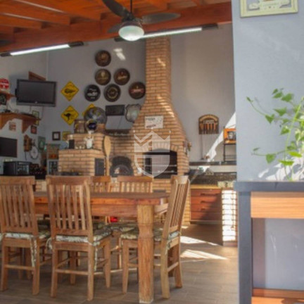 Imagem Casa com 5 Quartos à Venda, 2.000 m² em Itatiba Imagem Casa com 5 Quartos à Venda, 2.000 m² em Itatiba